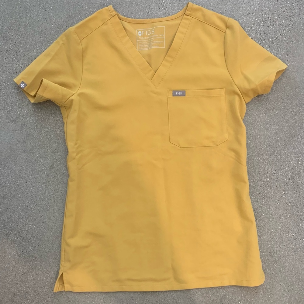 Figs yellow set